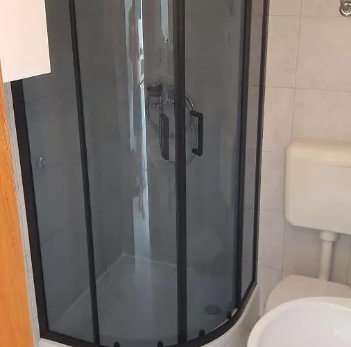 Apartment Stone House Center *